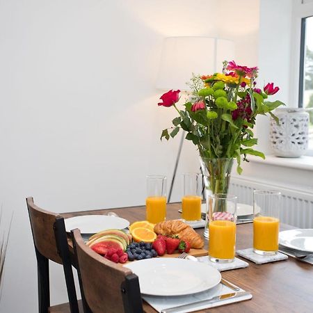 The Bearded Goat Den - A Rural Retreat At This Modern Holiday Cottage Saint Leonards Exterior foto