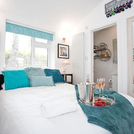 The Bearded Goat Den - A Rural Retreat At This Modern Holiday Cottage Saint Leonards Exterior foto