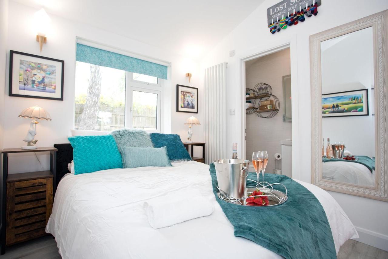 The Bearded Goat Den - A Rural Retreat At This Modern Holiday Cottage Saint Leonards Exterior foto
